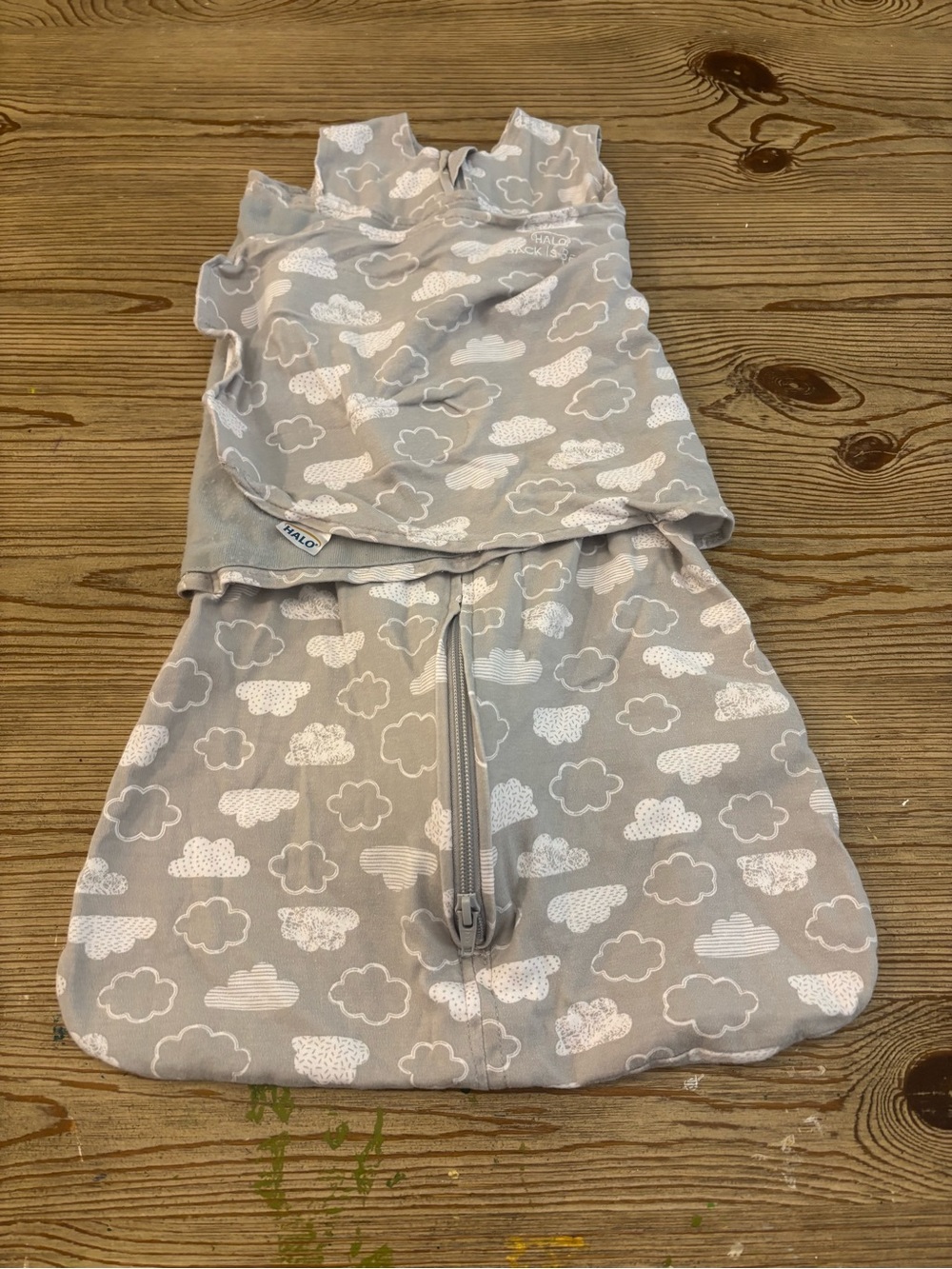 Halo Gray and White Cloud Print Sleep Sack with Front Zipper